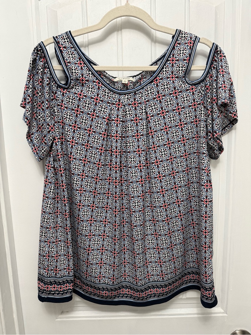 Max Studio Blue Red Print Women's Cold Shoulder Blouse Top Size Large (52-4)